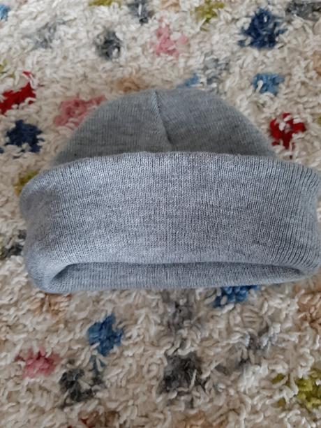 Dvojvrstvova čiapka, 92