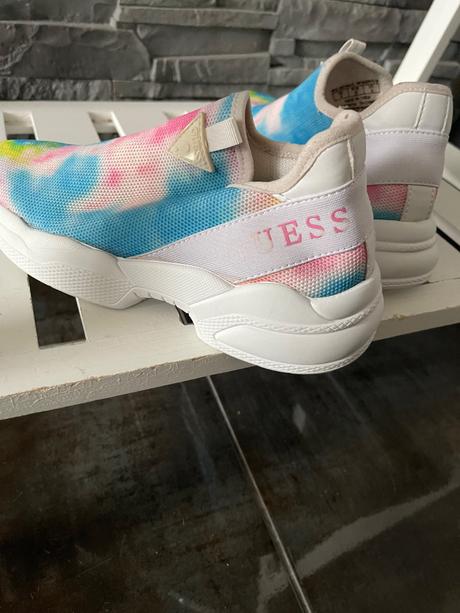 Guess v36-37, guess,37