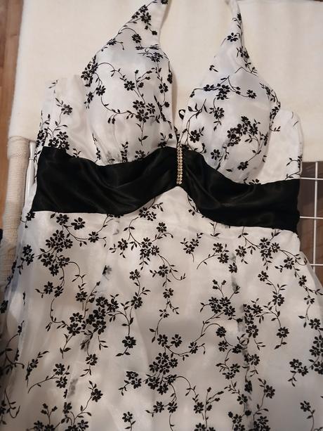 Šaty na svadbu /ples, xl