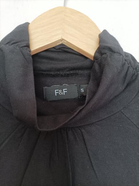 Tričko s goliérom, f&f,s