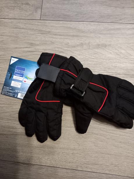 Lyziarske rukavice, 134