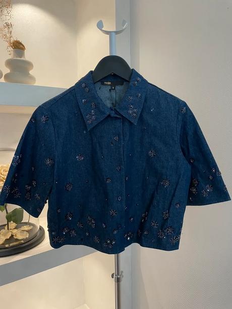 Bluzka a sukña stali 540 eur, s