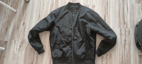 Bombera super stav s poštou, c&a,m