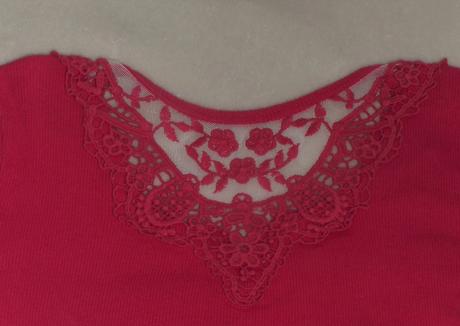 Tričko s krajkou, 158