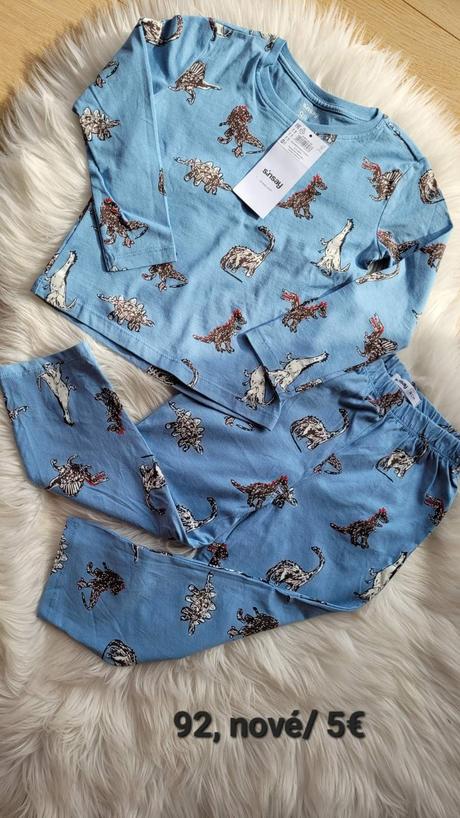 Vianočné pyžamká, lindex,92