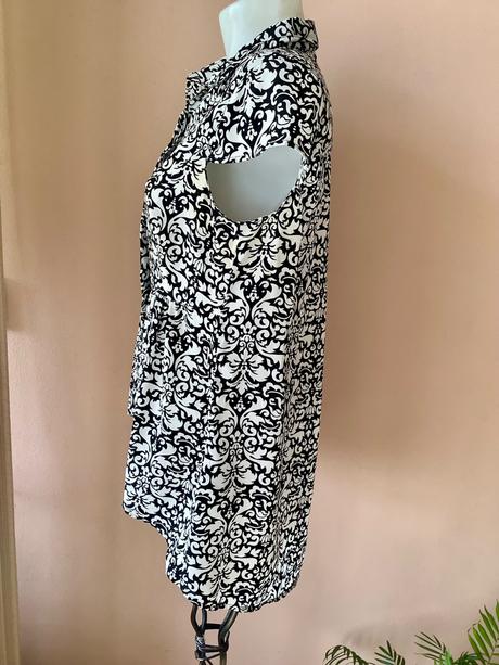 Asymetrická bluzka, tu,40