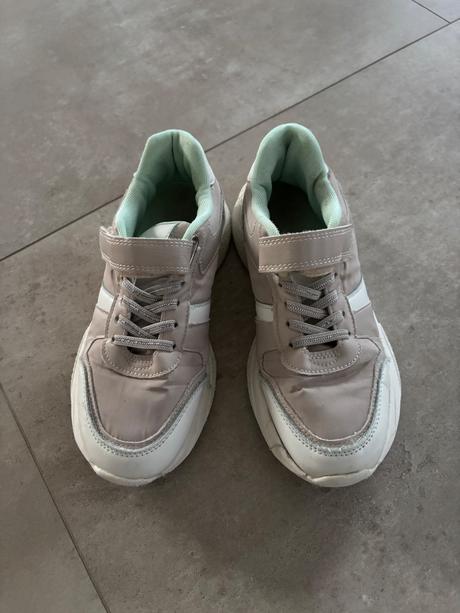 Tenisky, reserved,36