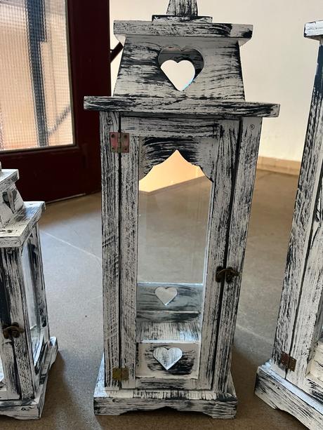 Drevené svietniky( lucerny),