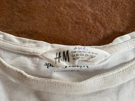 Ariana grande tricko, h&m,146