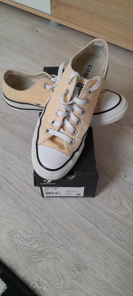 Conversky, converse,38