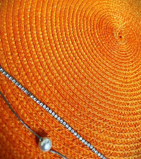 Jemný náramok s perličkou, 