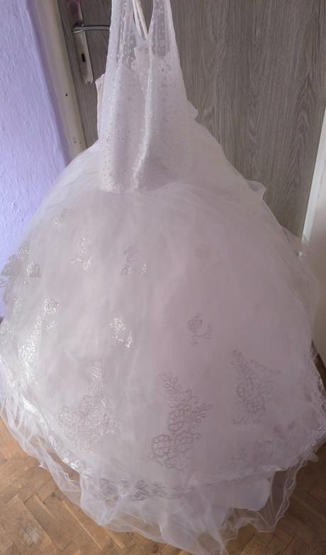 Šaty na prvé sväté prijímanie, 152