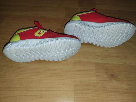 Tenisky guess, guess,31