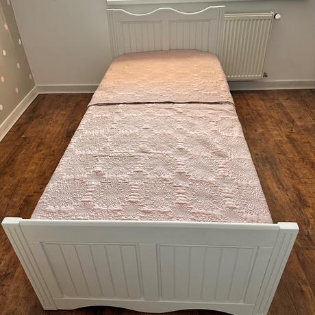 Nábytok pre 2 deti,