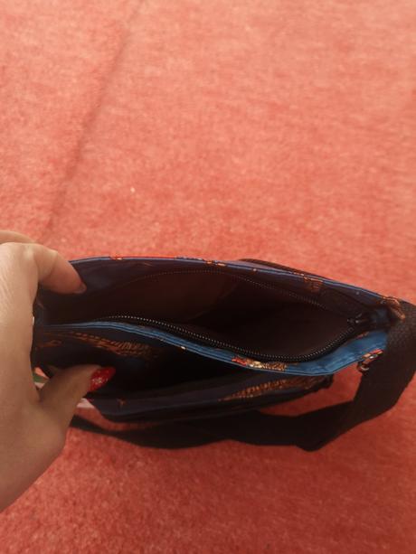 Eco chip london cross body bag, 