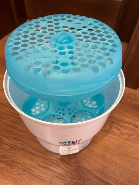 Sterilizátor fliaš, avent