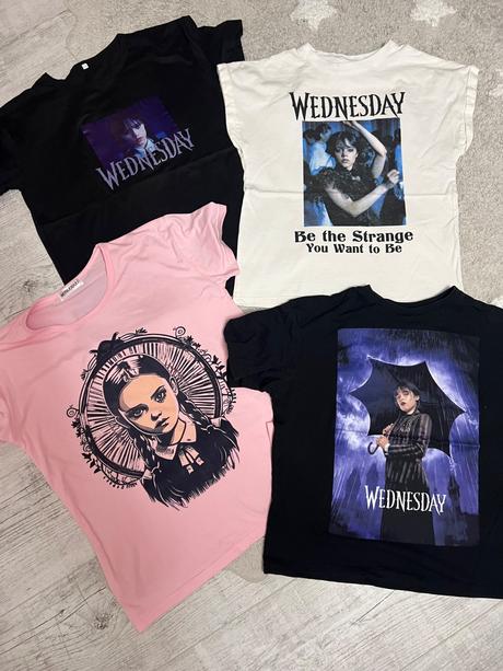 4trička wednesday 134/140, 140