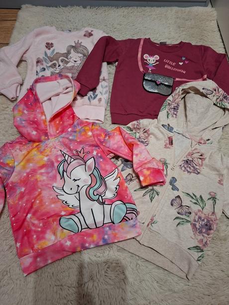 Mikiny leginy tričká, 104–116