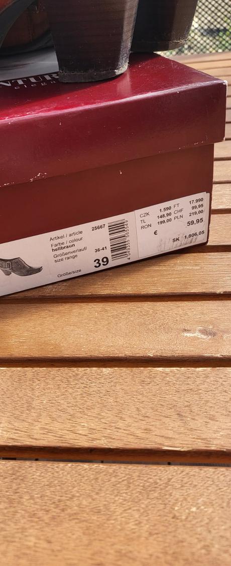 Dámske kožené s prackou na podpätku, 40