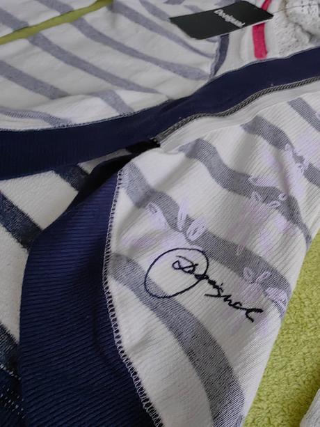 Nenosené mikina desigual, s visačkou, desigual,110