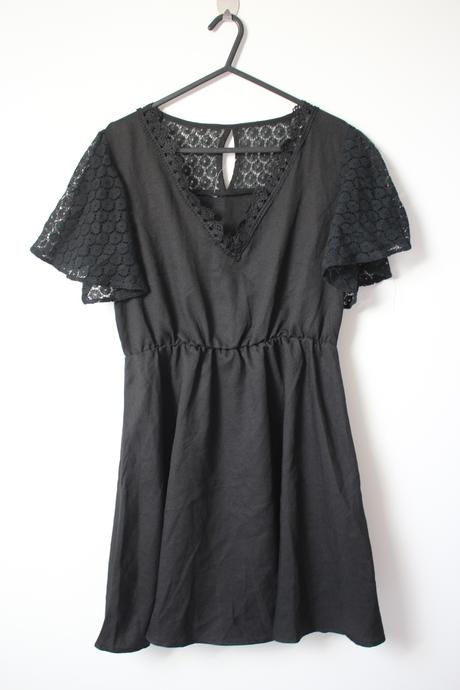 Čipkované šaty, m