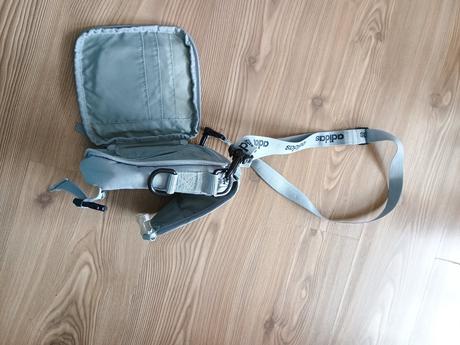 Kapsicka adidas unisex, adidas