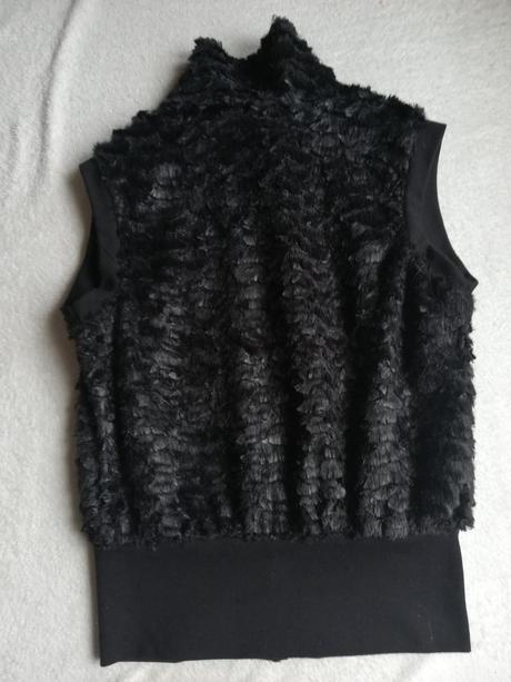 Kožušinova vesta naomi, s