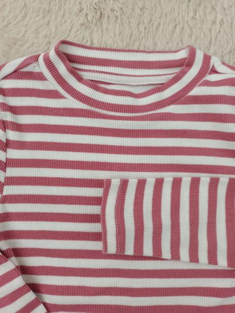 Tričko so stojačikom velk.122, reserved,122