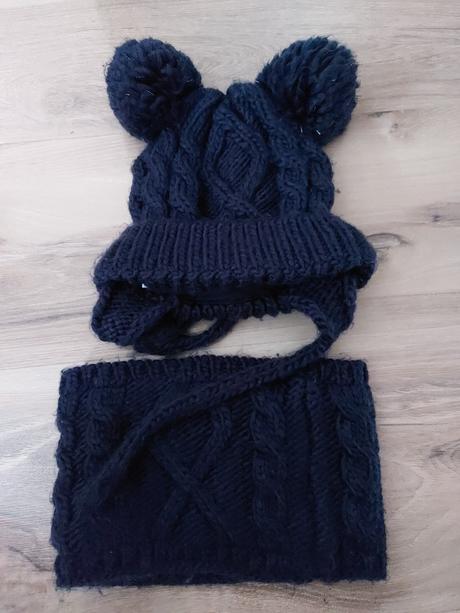 Čiapka a šál, reserved,98