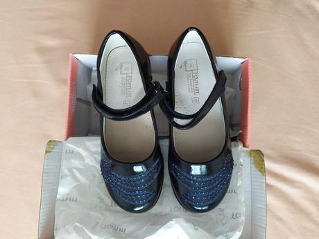 Topánky pre dievčatko, 30