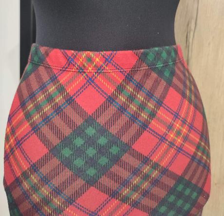 Elastická puzdrová sukňa, topshop,m