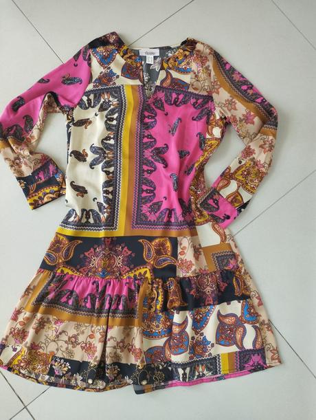 Saténové šaty tesini, 36