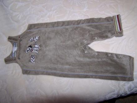 Velúrové podšité s dalmatíncami , disney,80