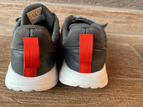 Tenisky, adidas,32