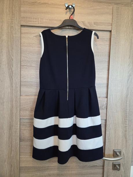 Slávnostné šatky, 158