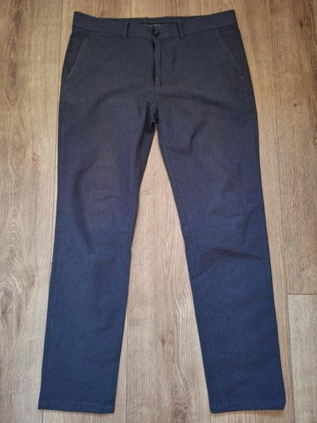 Nohavice, reserved,m