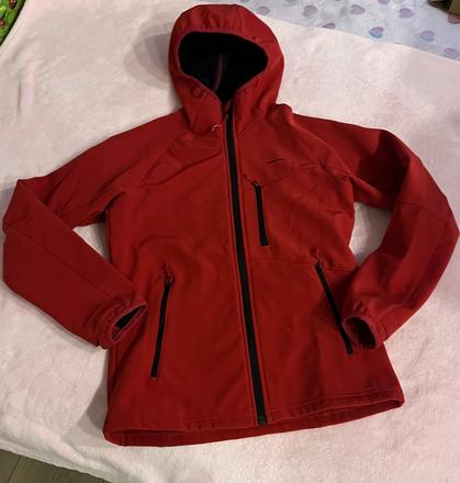 Softshellová bunda 134/140, decathlon,134