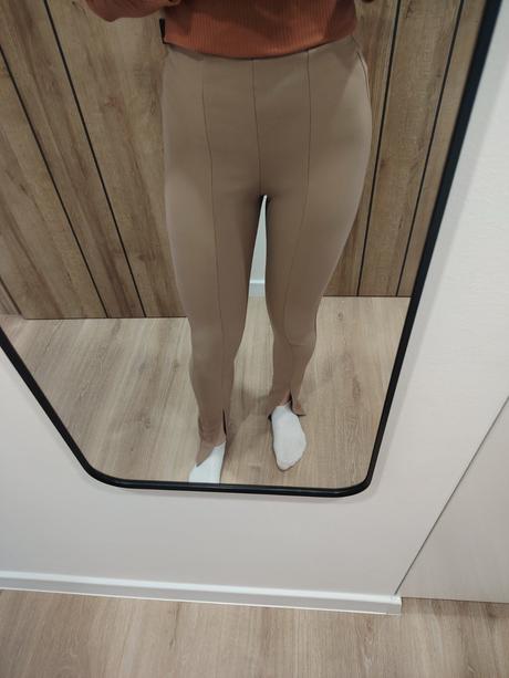 Bledo hnedé legíny s rázporkami zara, zara,s