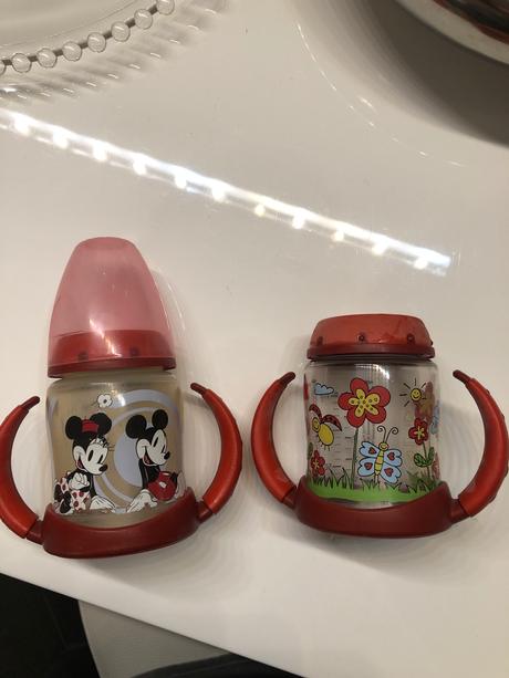 Učiace fľaše nuk, nuk