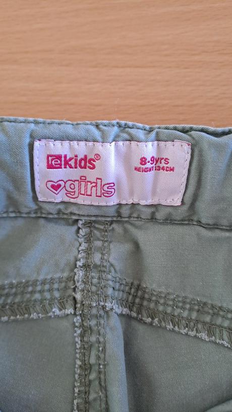 Tenké nohavice č.134, 134