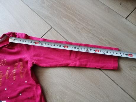 Vianočné tričko, 110