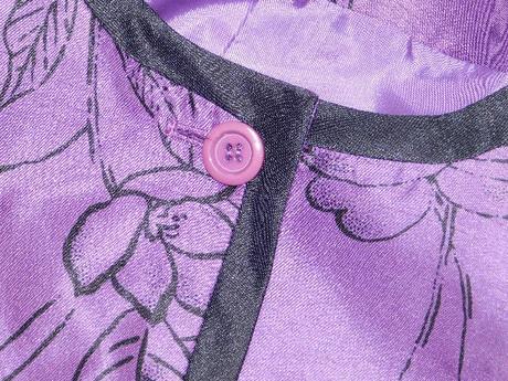 Pekny kvalitny kostym na slavnost, 44