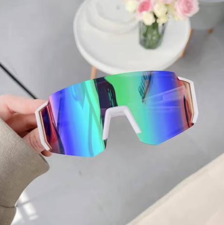Polarizačné slnečné okuliare s bielym rámom nové, 