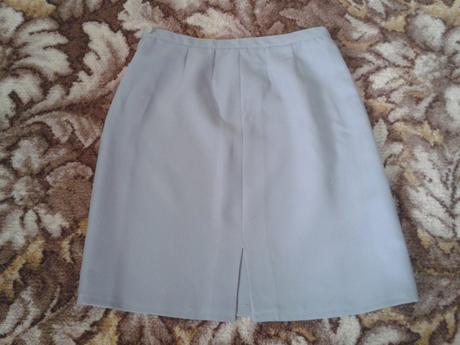 Kostým, 3 dielny, 38