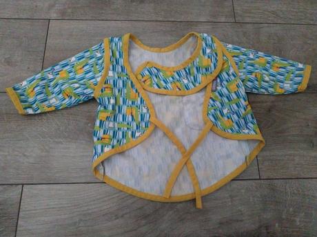 Podbradník s rukávmi, 