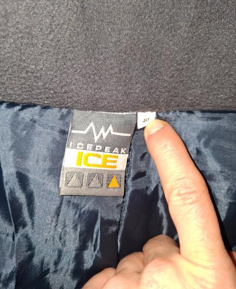 Zimné nohavice tmavošedé, 40