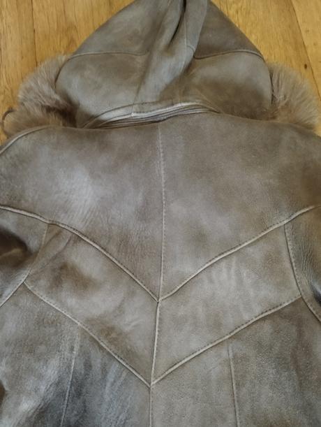 Dámska zimná bunda, 42