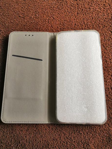 Puzdro, kryt, obal na mobil zlaty, 