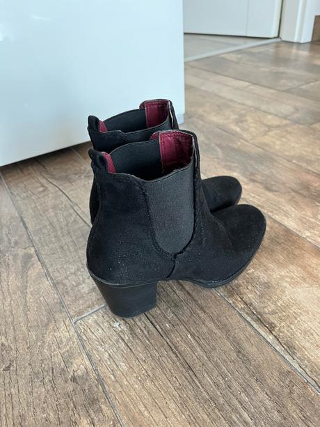 Členkové semišové čižmy prechodné na hrubomopätku, 37