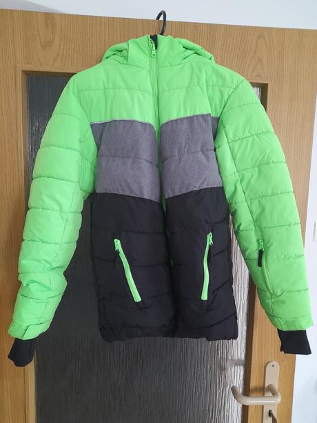 Zimne bundy 146/152, 152